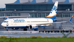Photo of TC-SNN - Boeing 737-8HC operated by SunExpress