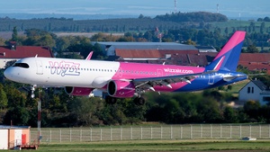 Photo of 9H-WNR - Airbus A321-271NX operated by Wizz Air Malta