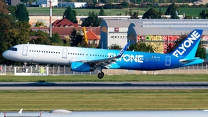 Photo of YR-FID - Airbus A321-231 operated by FlyOne Romania