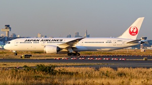 Photo of JA865J - Boeing 787-9 Dreamliner operated by Japan Airlines