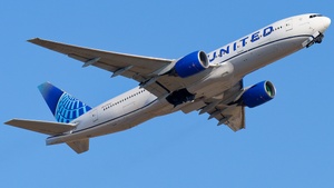Photo of N792UA - Boeing 777-222(ER) operated by United Airlines