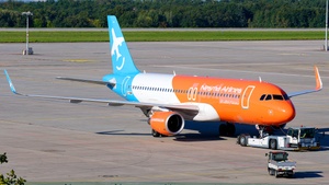 Photo of SU-NMK - Airbus A320-214 operated by Nesma Airlines