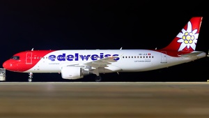 Photo of HB-JLQ - Airbus A320-214 operated by Edelweiss Air