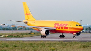 Photo of D-AZMO - Airbus A300B4-622R(F) operated by European Air Transport