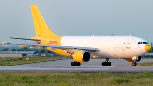 Photo of EI-LDF - Airbus A300F4-605R operated by ASL Airlines Ireland