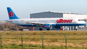 Photo of D-ASTV - Airbus A321-211 operated by Germania