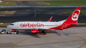 Photo of D-ABLF - Boeing 737-76J operated by Air Berlin