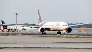Photo of HS-TKU - Boeing 777-3D7(ER) operated by Thai Airways International