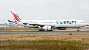 Photo of 4R-ALM - Airbus A330-343 operated by SriLankan Airlines