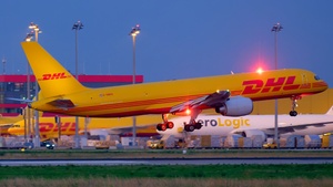 Photo of G-BMRD - Boeing 757-236(SF) operated by DHL Air