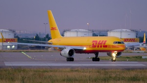 Photo of OE-LNX - Boeing 757-223(PCF) operated by DHL Air Austria