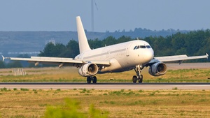 Photo of LZ-BHL - Airbus A320-232 operated by BH Air
