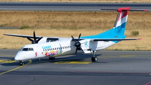 LX-LQJ - Bombardier DHC-8-402 Dash 8 Q400