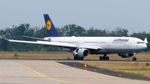 Photo of D-AIKN - Airbus A330-343 operated by Lufthansa
