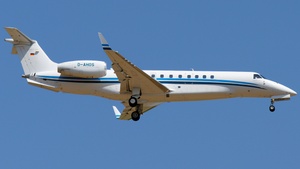 Photo of D-AHOS - Embraer Legacy 650 operated by VistaJet Germany