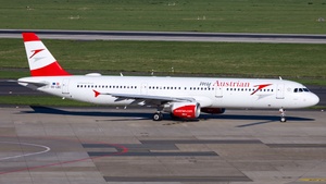 Photo of OE-LBC - Airbus A321-111 operated by Austrian Airlines