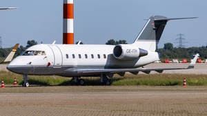 Photo of OE-ITH - Bombardier Challenger 604 operated by Air Independence