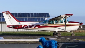 Photo of D-EJHL - Cessna 172N Skyhawk II operated by Motorflug Grenzland