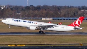Photo of TC-JNZ - Airbus A330-303 operated by Turkish Airlines