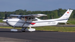 Photo of HB-TDR - Cessna 182S Skylane operated by Air Fribourg Services