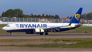 Photo of EI-IGW - Boeing 737 MAX 8-200 operated by Ryanair