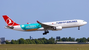 Photo of TC-LNF - Airbus A330-303 operated by Turkish Airlines