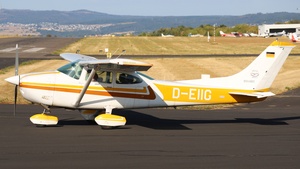 Photo of D-EIIG - Reims-Cessna F182Q Skylane II operated by Aero-Club Coburg