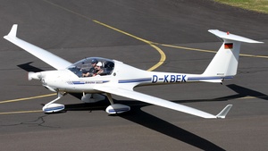 Photo of D-KBEK - Diamond HK36TTC Super Dimona operated by Aeroclub Bonn-Hangelar