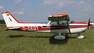 Photo of D-EEQT - Reims-Cessna F172N Skyhawk II operated by Aeroclub Ansbach
