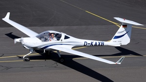 Photo of D-KAXB - Diamond HK36TC-100 Super Dimona operated by Aero-Club Mülheim an der Ruhr