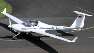 Photo of D-KBLN - Diamond HK36TTC Super Dimona operated by Aero-Club Nastätten