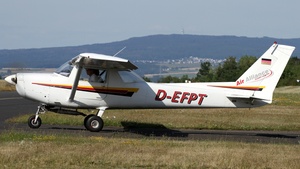 Photo of D-EFPT - Reims-Cessna F152 II operated by Air Alliance Flight Center