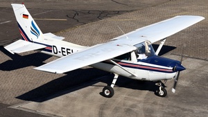Photo of D-EELS - Cessna 152 operated by AvioAcademy Flight Training