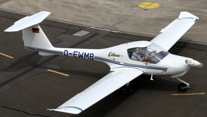 Photo of D-EWMB - Diamond DA20-A1 Katana operated by Bundeswehr-Sportfliegergemeinschaft Boelcke / Heini Dittmar