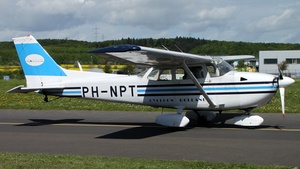 Photo of PH-NPT - Reims-Cessna F172N Skyhawk II operated by Cycloon Holland