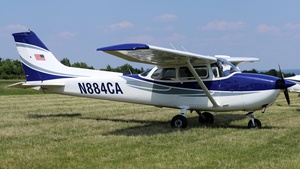 Photo of N884CA - Cessna 172N Skyhawk II operated by Coleman Aero Club