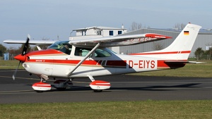 Photo of D-EIYS - Reims-Cessna F182Q Skylane II operated by Fliegerclub Moosburg