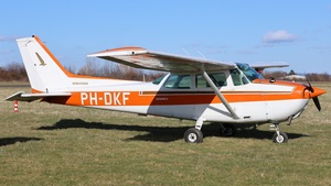 Photo of PH-DKF - Reims-Cessna F172P Skyhawk II operated by Eindhovense Aero Club Motorvliegen