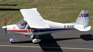 Photo of D-MJNP - Comco Ikarus C42 B operated by Flugschule trier-fly