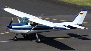 Photo of D-EDVZ - Reims-Cessna F150L operated by FVL Frankfurter Verein für Luftfahrt