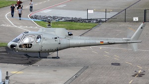 Photo of D-HEWR - Aérospatiale AS350B Écureuil operated by HTM Helicopter Travel Munich