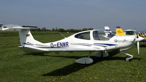 Photo of D-ENWR - Diamond DA40 Diamond Star operated by Luftsportclub Bad Homburg