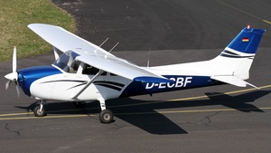 Photo of D-ECBF - Reims-Cessna F172N Skyhawk II operated by ISN Flugschule Baden