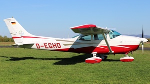 Photo of D-EGHO - Cessna 182P Skylane operated by Luftsportclub Bayer Leverkusen