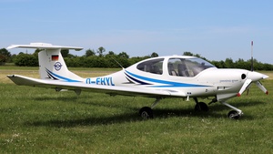 Photo of D-EHYL - Diamond DA40 Diamond Star TDI operated by Lips Flugdienst