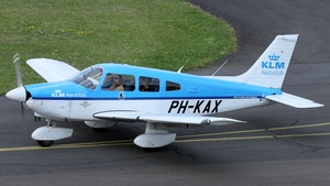 Photo of PH-KAX - Piper PA-28-181 Archer II operated by KLM Aeroclub