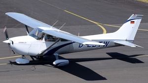 Photo of D-EBTW - Reims-Cessna F172M Skyhawk operated by Luftsportverein Rietberg