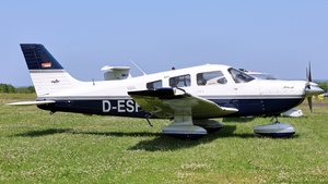 Photo of D-ESFO - Piper PA-28-181 Archer III operated by Luftsportverein Bielefeld-Gütersloh