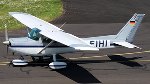 Photo of D-EIHI - Reims-Cessna F152 operated by Luftsportverein Worms