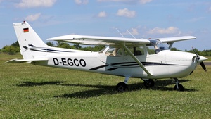 Photo of D-EGCO - Reims-Cessna F172M Skyhawk operated by Luftsportclub Borkenberge